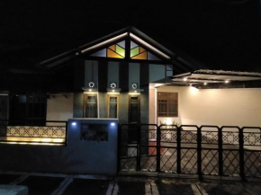  Abadi Homestay  Джокьякарта